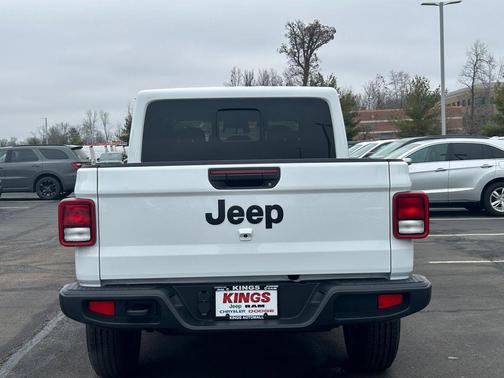 2026 Jeep Gladiator Sport S