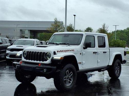2025 Jeep Gladiator Mojave X