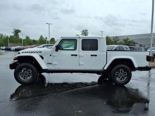 2025 Jeep Gladiator Mojave X