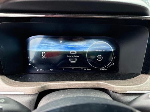 Glacial White Pearl 2022 Kia Sorento SX