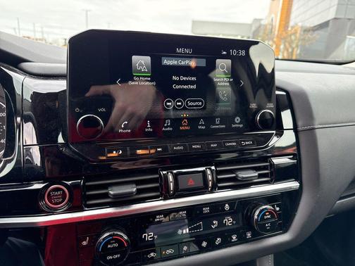 2024 Nissan Pathfinder SL 4WD