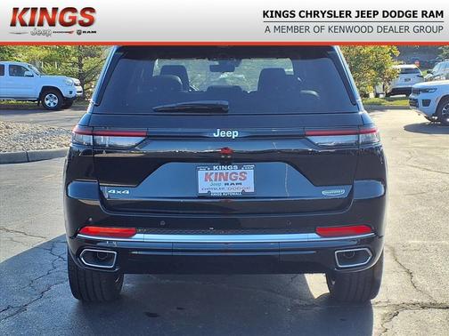 2025 Jeep Grand Cherokee Summit