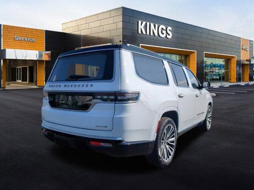 2023 Jeep Grand Wagoneer Series III 4x4