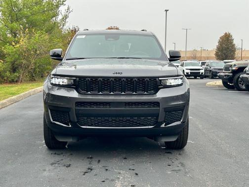 2025 Jeep Grand Cherokee L Altitude