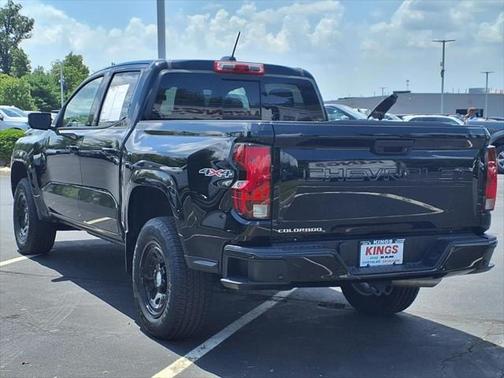 2024 Chevrolet Colorado WT