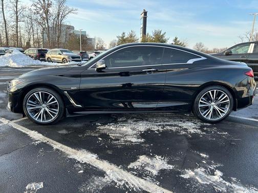 2019 INFINITI Q60 3.0T LUXE