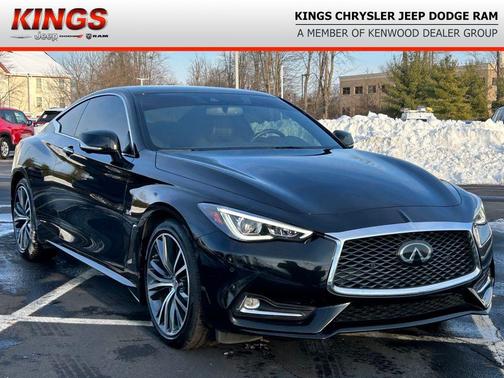 2019 INFINITI Q60 3.0T LUXE