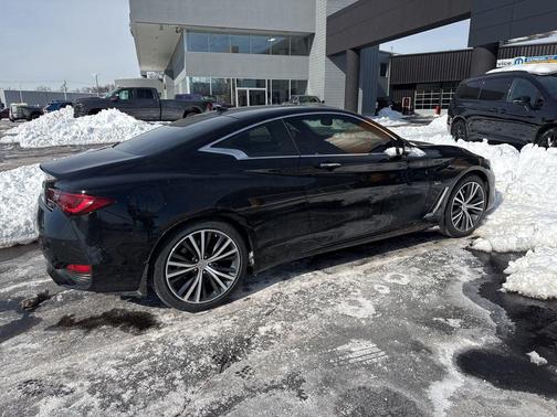 2019 INFINITI Q60 3.0T LUXE