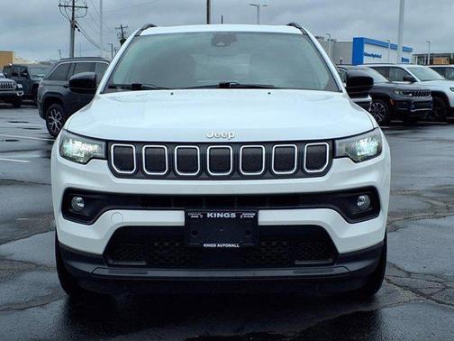2022 Jeep Compass Latitude