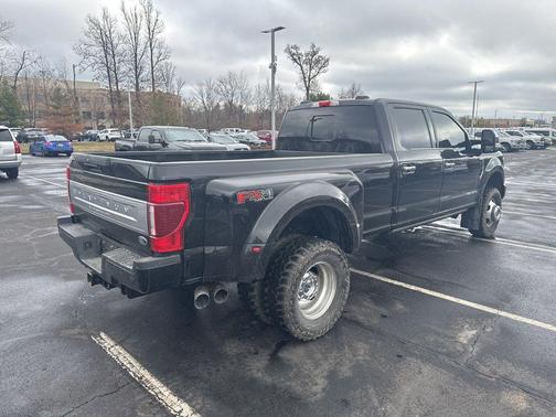 2022 Ford F-350 Platinum