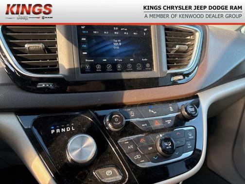 2020 Chrysler Pacifica Touring L