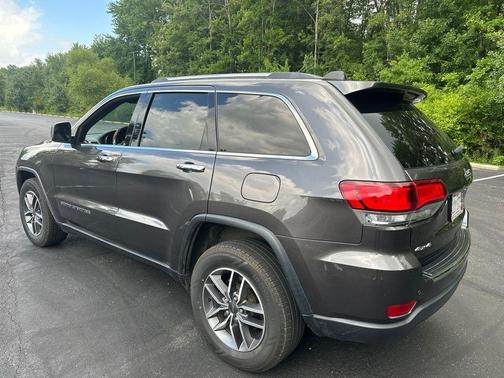 Granite Crystal Metallic Clearcoat 2021 Jeep Grand Cherokee Limited