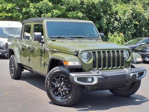2023 Jeep Gladiator Sport S