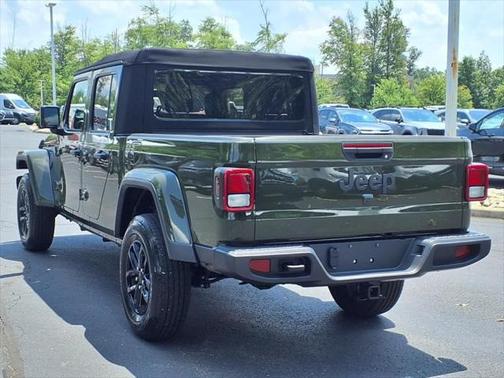 2023 Jeep Gladiator Sport S