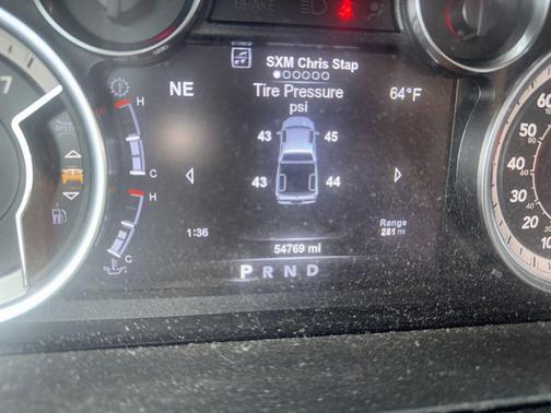 Blue Streak Pearlcoat 2018 RAM 1500 Big Horn
