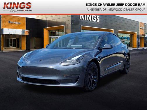2023 Tesla Model 3 Standard Range