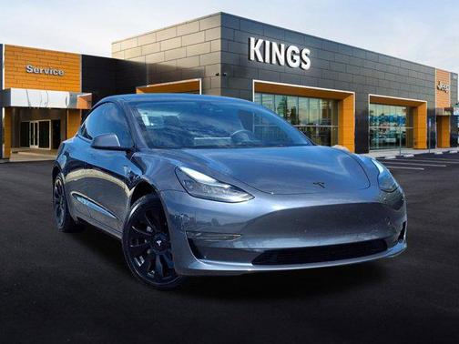2023 Tesla Model 3 Standard Range