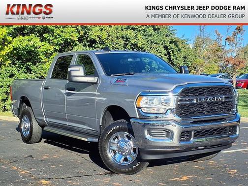 2024 RAM 2500 Tradesman Crew Cab 4x4 6'4' Box