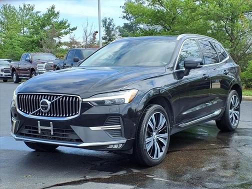 2022 Volvo XC60 B6 Inscription
