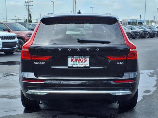 2022 Volvo XC60 B6 Inscription