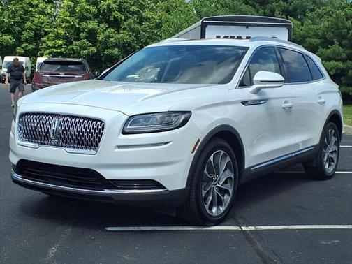 2023 Lincoln Nautilus Reserve