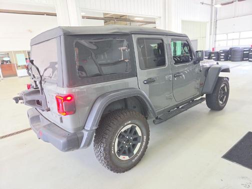 Sting-Gray Clearcoat 2022 Jeep Wrangler Unlimited Rubicon
