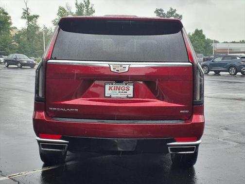 2024 Cadillac Escalade Premium Luxury