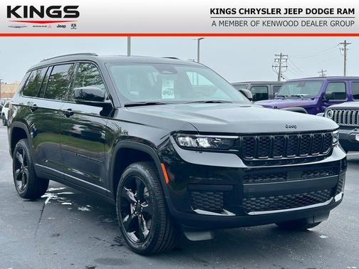 Diamond Black Crystal Pearlcoat 2025 Jeep Grand Cherokee L Altitude
