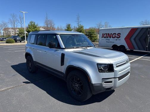Silver Metallic 2020 Land Rover Defender 110 SE