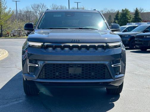 2026 Jeep Grand Wagoneer L Limited Reserve 4x4