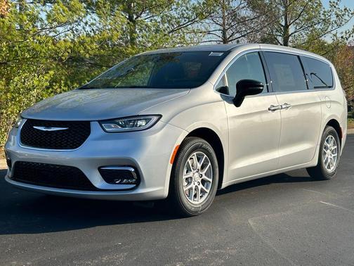 2026 Chrysler Pacifica L