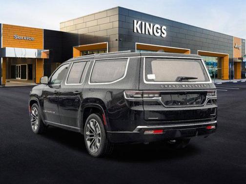 2023 Jeep Grand Wagoneer L Series III 4x4