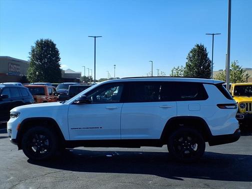 2025 Jeep Grand Cherokee L Altitude