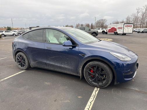 2022 Tesla Model Y Performance Dual Motor All-Wheel Drive