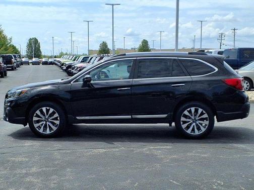2018 Subaru Outback 2.5i Touring