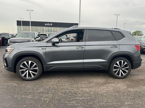 Gray 2023 Volkswagen Taos 1.5T SE