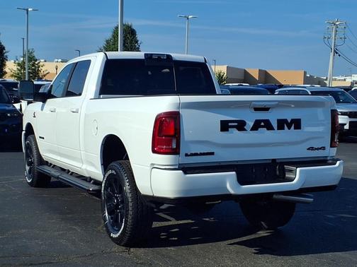 2025 RAM 2500 Laramie Crew Cab 4x4 6'4' Box