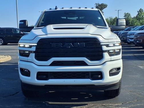 2025 RAM 2500 Laramie Crew Cab 4x4 6'4' Box