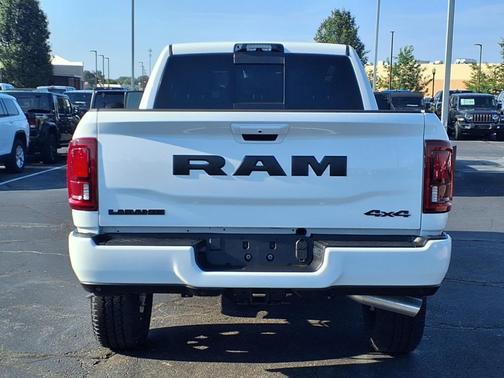 2025 RAM 2500 Laramie Crew Cab 4x4 6'4' Box