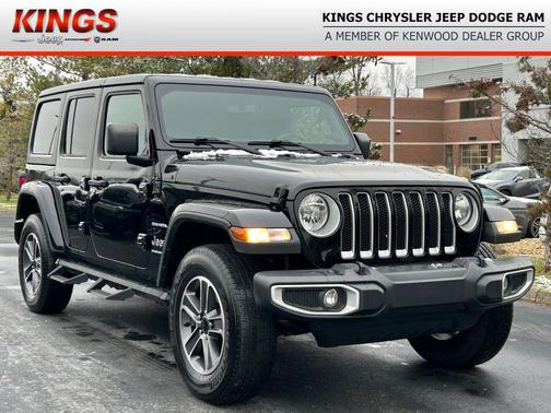 2023 Jeep Wrangler 4-Door Sahara 4x4