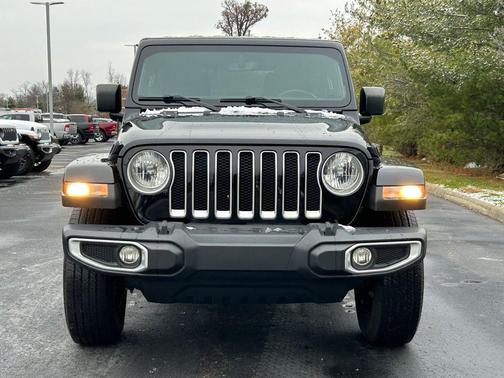 2023 Jeep Wrangler 4-Door Sahara 4x4