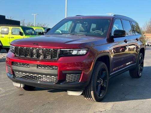 2025 Jeep Grand Cherokee L Altitude