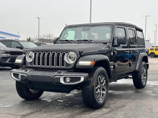 2024 Jeep Wrangler 4-Door Sahara 4x4