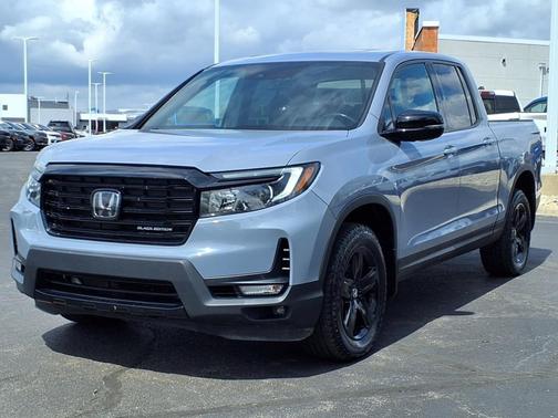 2022 Honda Ridgeline Black