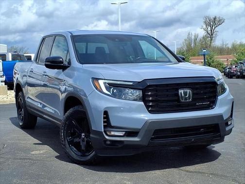 2022 Honda Ridgeline Black