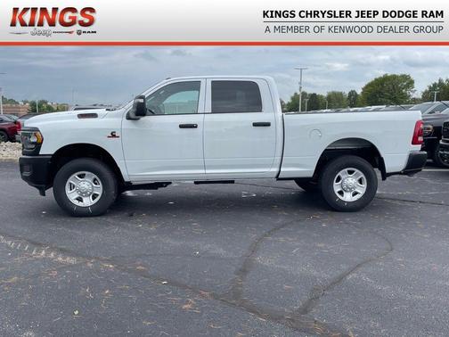2024 RAM 3500 Tradesman Crew Cab 4x4 6'4' Box