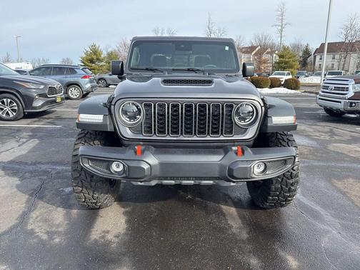 2025 Jeep Gladiator Mojave 4x4