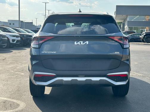 Gravity Gray 2024 Kia Sportage EX