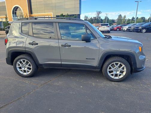 Sting-Gray Clearcoat 2021 Jeep Renegade Sport
