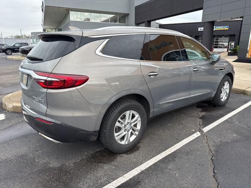 Pepperdust Metallic 2018 Buick Enclave Premium